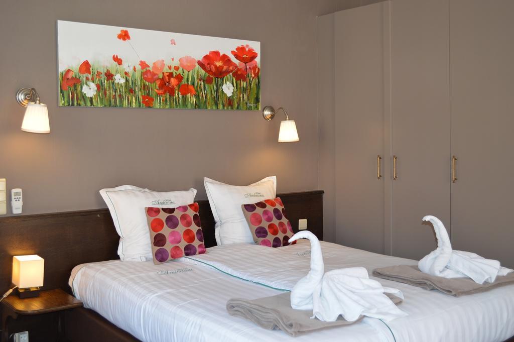 איפר Hotel Ambrosia חדר תמונה