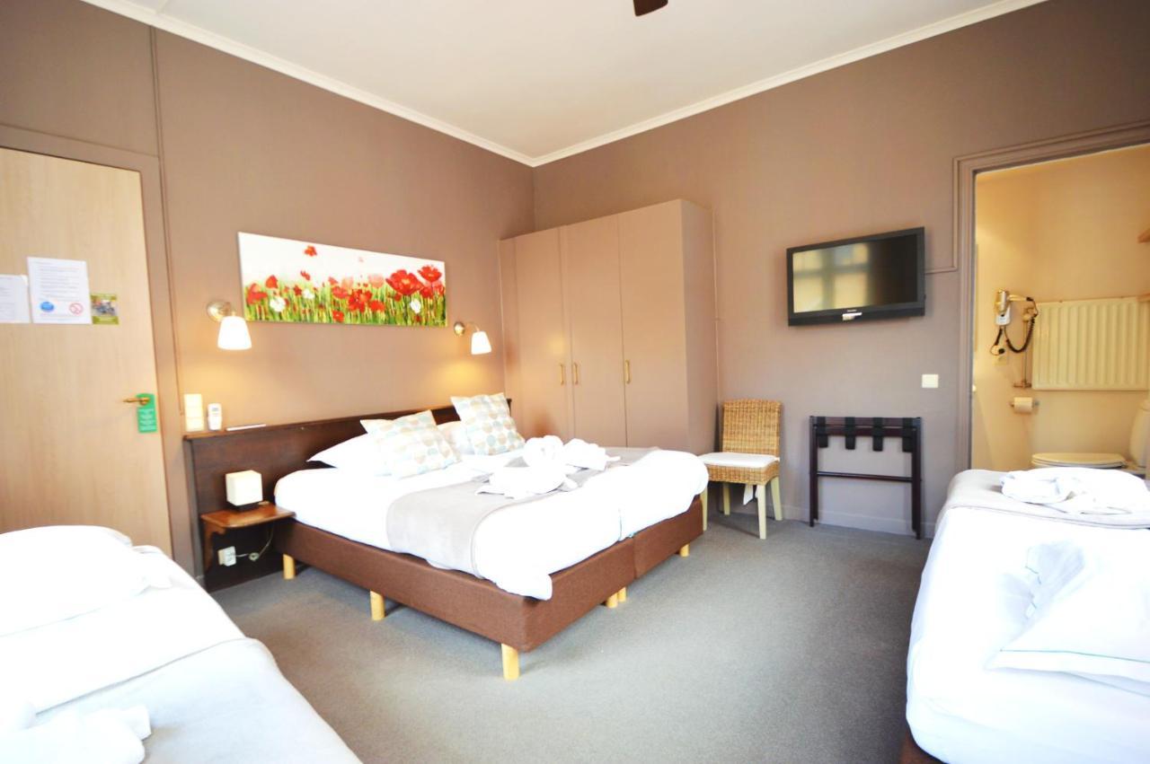 איפר Hotel Ambrosia מראה חיצוני תמונה