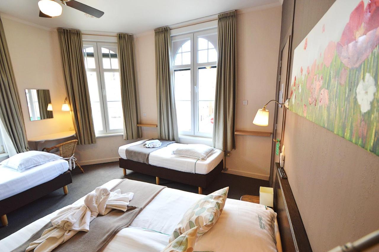 איפר Hotel Ambrosia מראה חיצוני תמונה